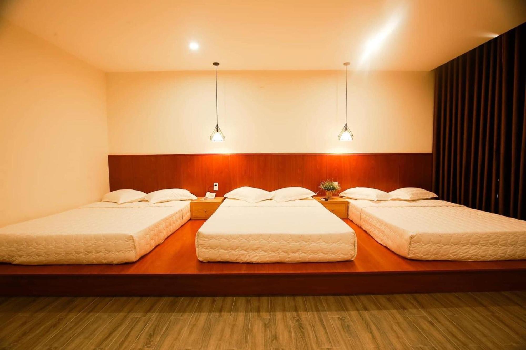 Hoang Bach Hotel فونج تاو المظهر الخارجي الصورة