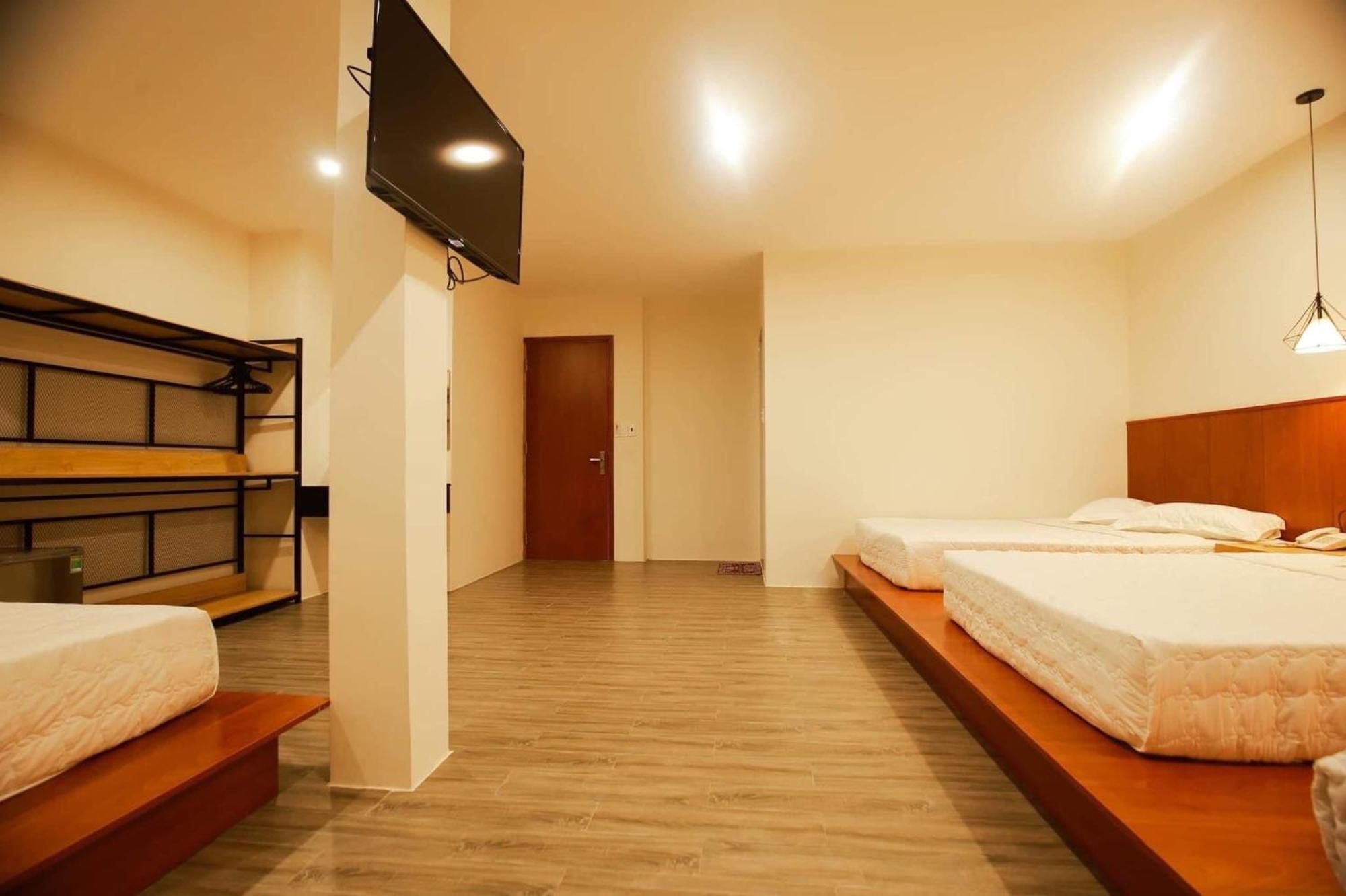 Hoang Bach Hotel فونج تاو المظهر الخارجي الصورة