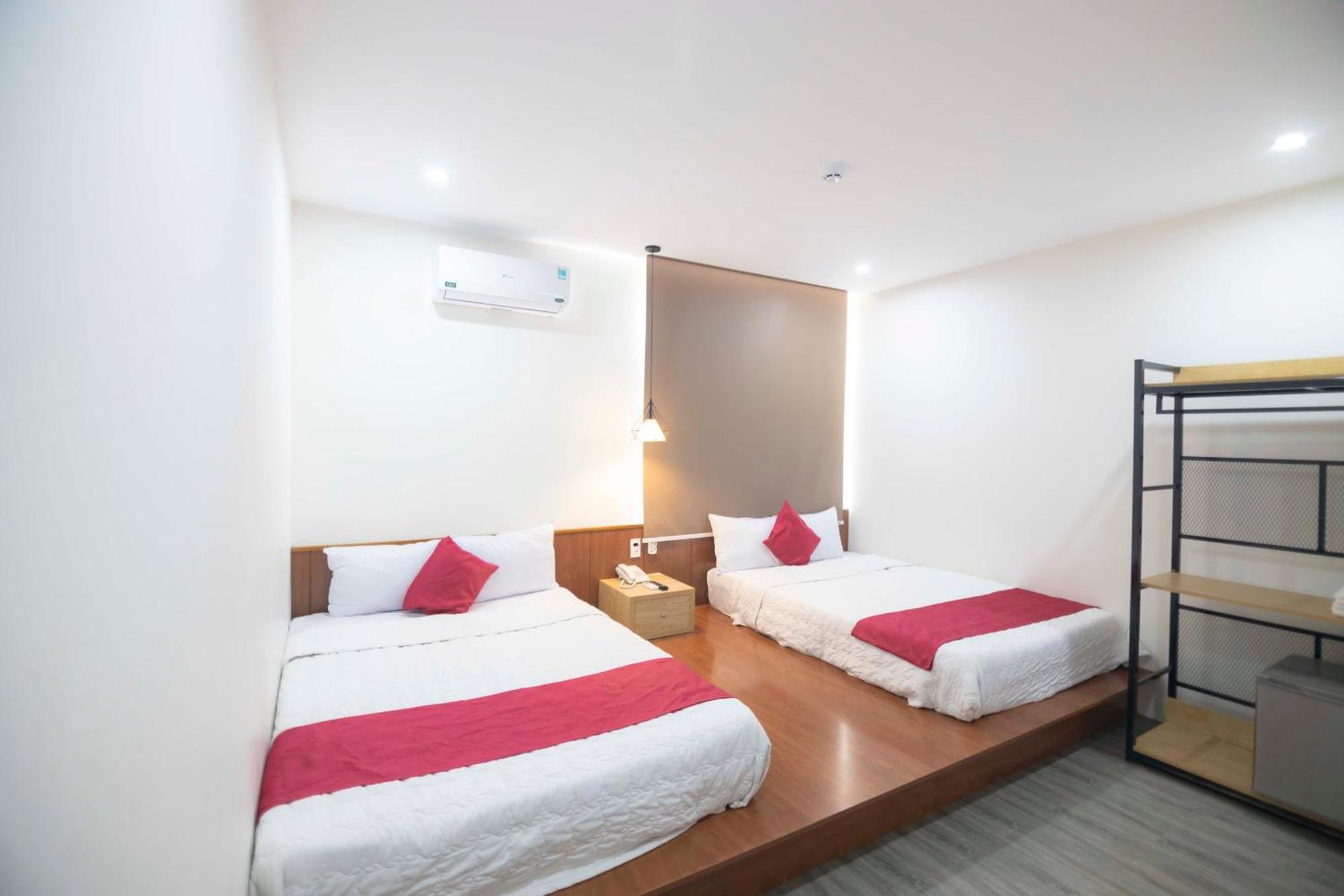 Hoang Bach Hotel فونج تاو المظهر الخارجي الصورة
